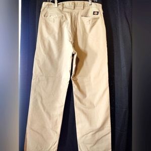 Mens Dickies khaki pants